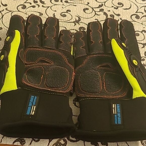 Hipora High-Visibility Safety Gloves - Picture 2 of 14